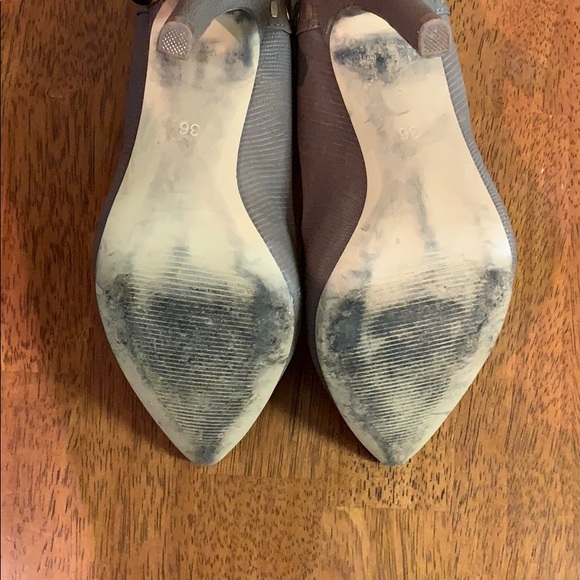 Gray pumps - Picture 4 of 4